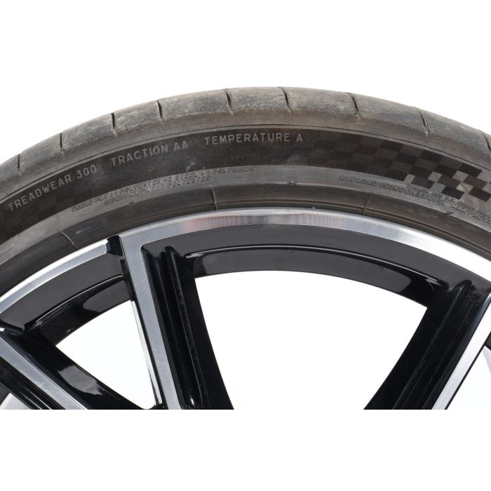 BMW Sommerkompletträder 2er G42 19 Zoll Styling 893 M Doppelspeiche 