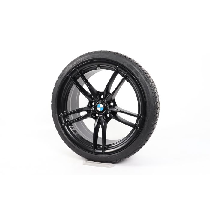 BMW Winterkompletträder M2 F87 19 Zoll Styling 641 M Doppelspeich 
