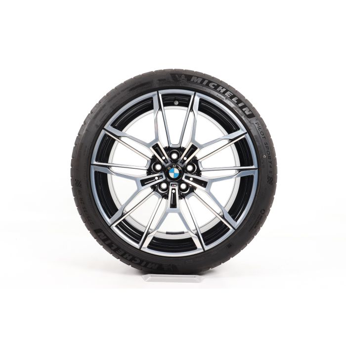BMW Sommerkompletträder M2 G87 M3 G80 M4 G82 G83 19 Zoll Styling 