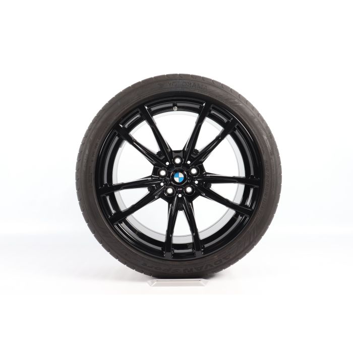 BMW Sommerkompletträder M3 G80 M4 G82 G83 18 Zoll 19 Zoll Styling 