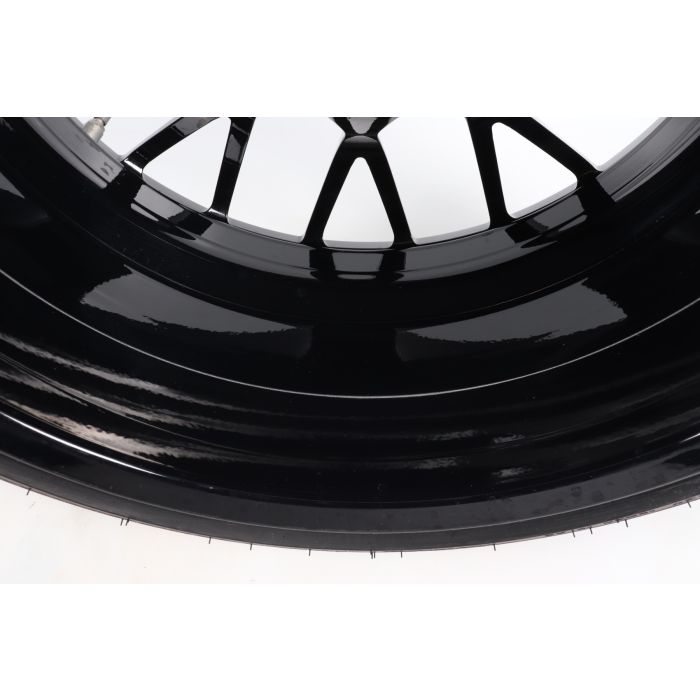 BMW Sommerkompletträder M2 F87 19 Zoll Styling 788 Y-Speiche 