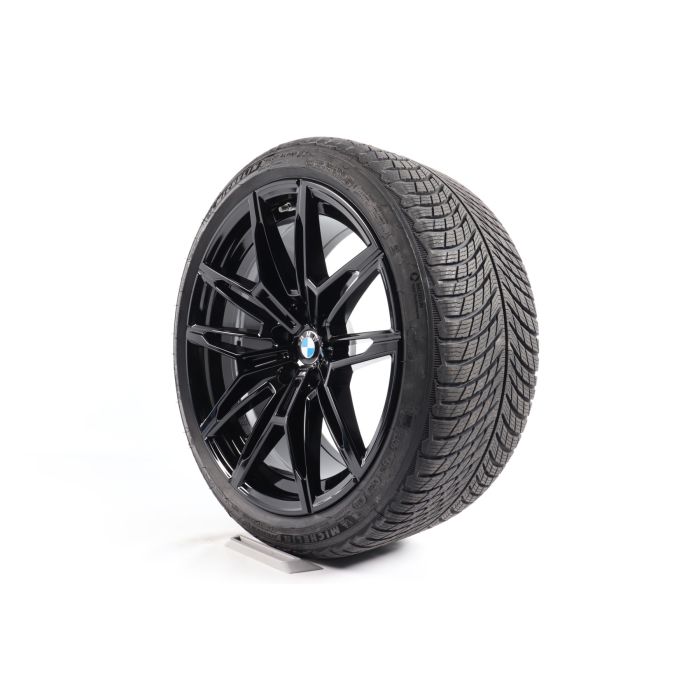 BMW Winterkompletträder M2 G87 19 Zoll 20 Zoll Styling 930 M Dopp