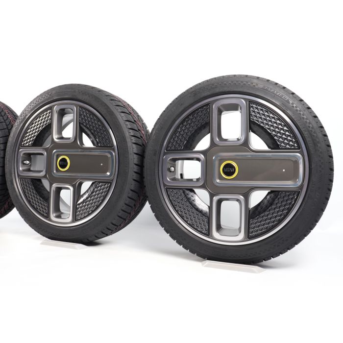 MINI Winterkompletträder F56 F55 F57 17 Zoll Styling Electric Power Spoke 737 main product photo