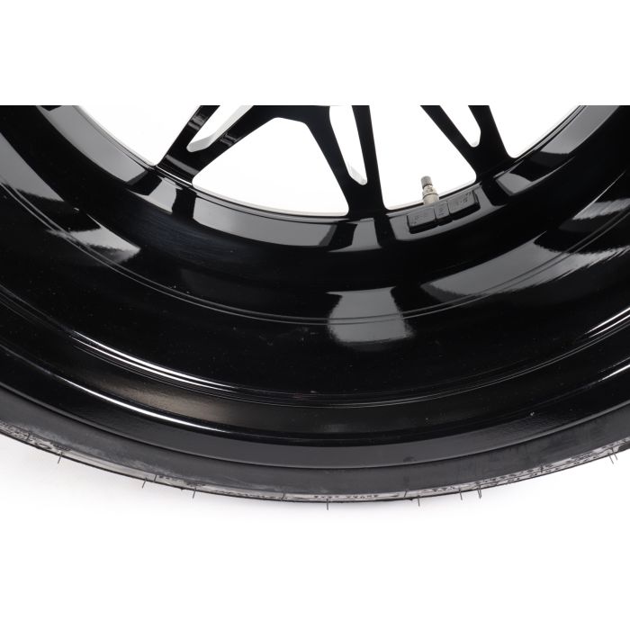 BMW Winterkompletträder M2 G87 M3 G80 G81 M4 G82 G83 19 Zoll 20 Z 