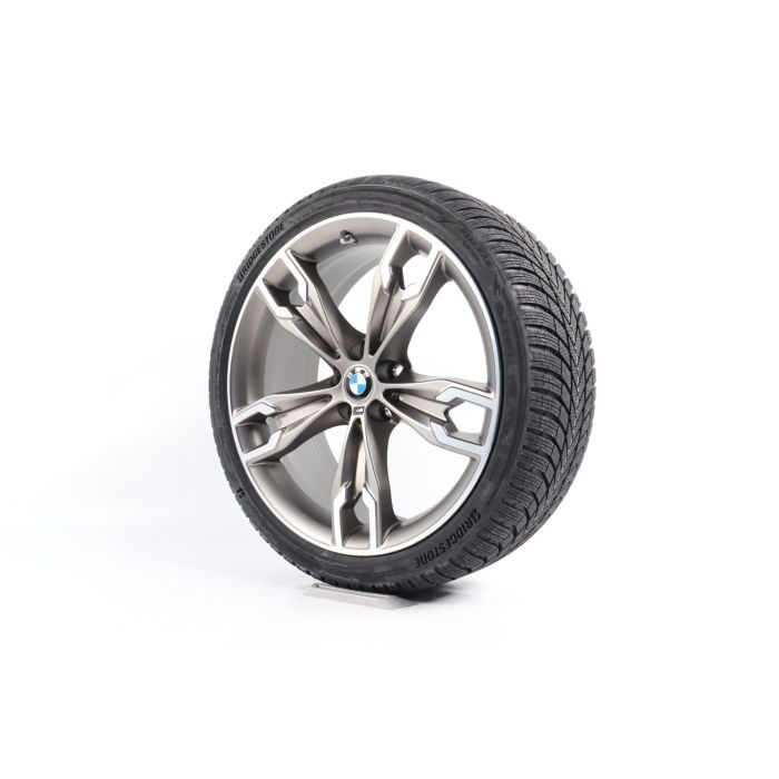 BMW Winterkomplettrader 5er G30 G31 20 Zoll Styling 668 M Doppels