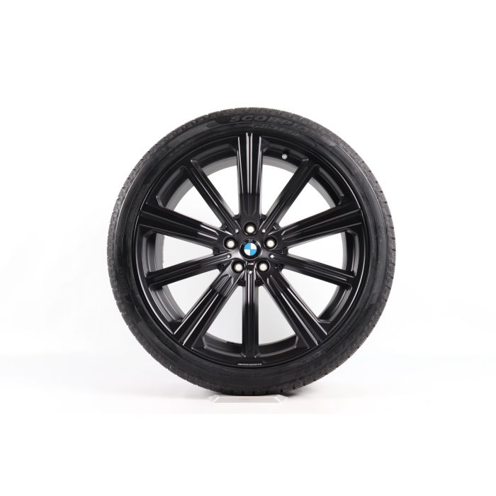 BMW Winterkompletträder X5 G05 X6 G06 22 Zoll Styling 749 M Stern
