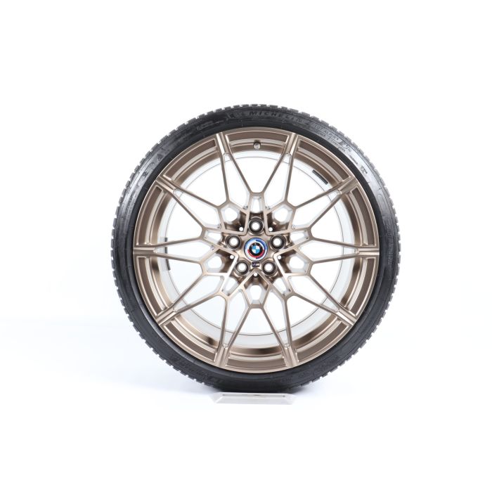 BMW Sommerkompletträder M2 G87 M3 G80 G81 M4 G82 G83 19 Zoll Styl