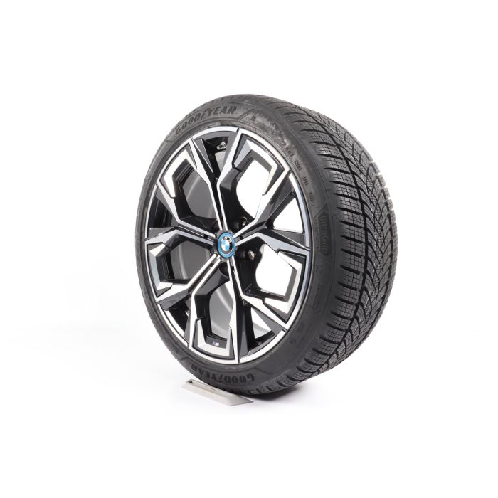 BMW Winterkompletträder 4er G26 i4 G26 19 Zoll Styling 860 M Aero