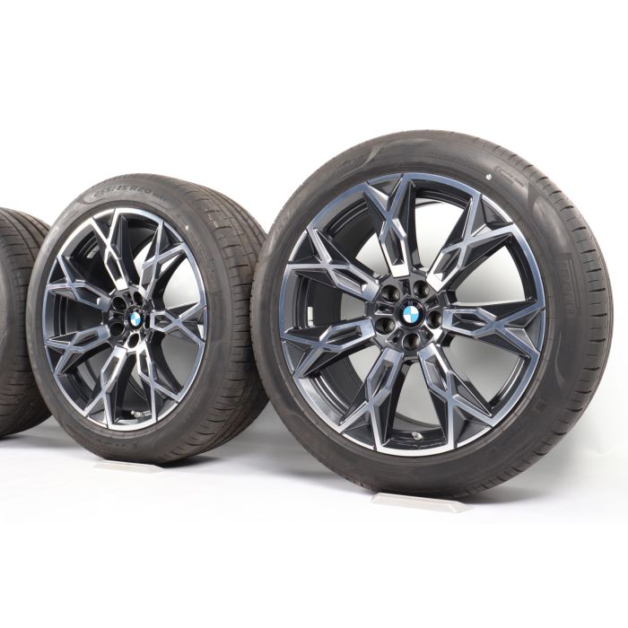 BMW Velgen met Zomerbanden 7 Serie G70 i7 G70 20 Inch Styling 905 V-Speiche main product photo