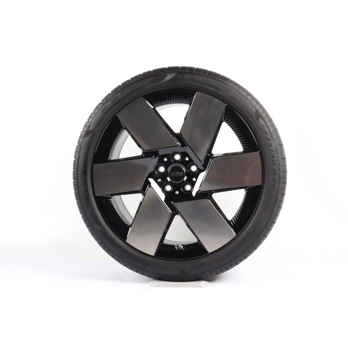 MINI Summer Wheels U25 Countryman 20 Inch Styling Windmill Spoke 2
