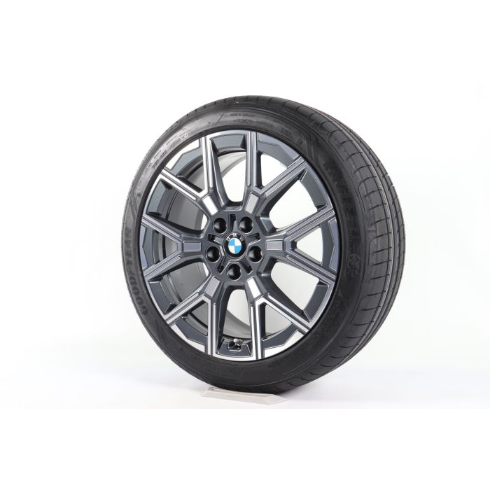 BMW Velgen met Zomerbanden 1 Serie F70 18 Inch Styling 974 Y-Speiche