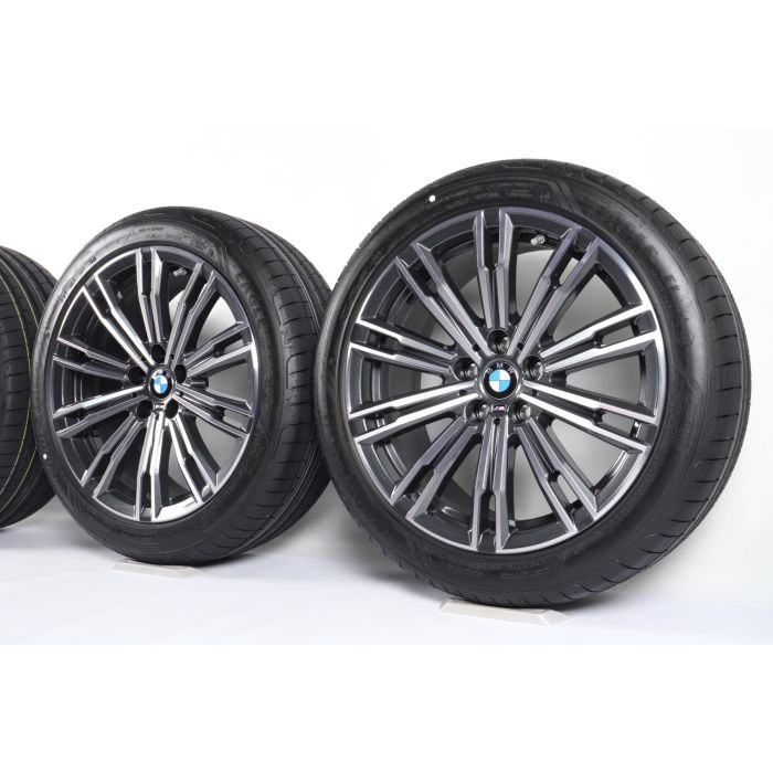 BMW Velgen met Zomerbanden 3 Serie G20 G21 4 Serie G22 G23 18 Inch Styling 790 M Doppelspeiche main product photo