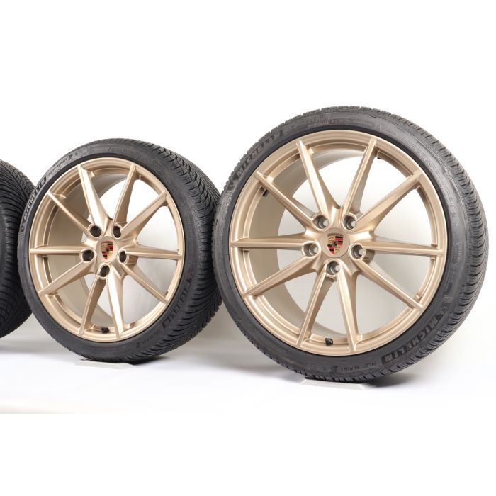 Porsche Velgen met Winterbanden 911 Carrera 992 20 Inch 21 Inch "Carrera S" main product photo