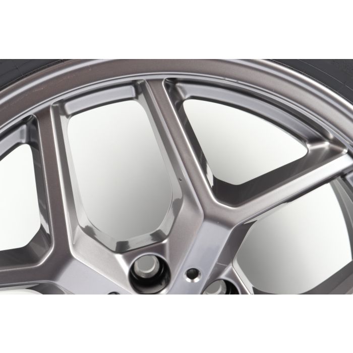 BMW Winter Wheels 5 Series G60 G61 18 Inch Styling 932 Y-Speiche
