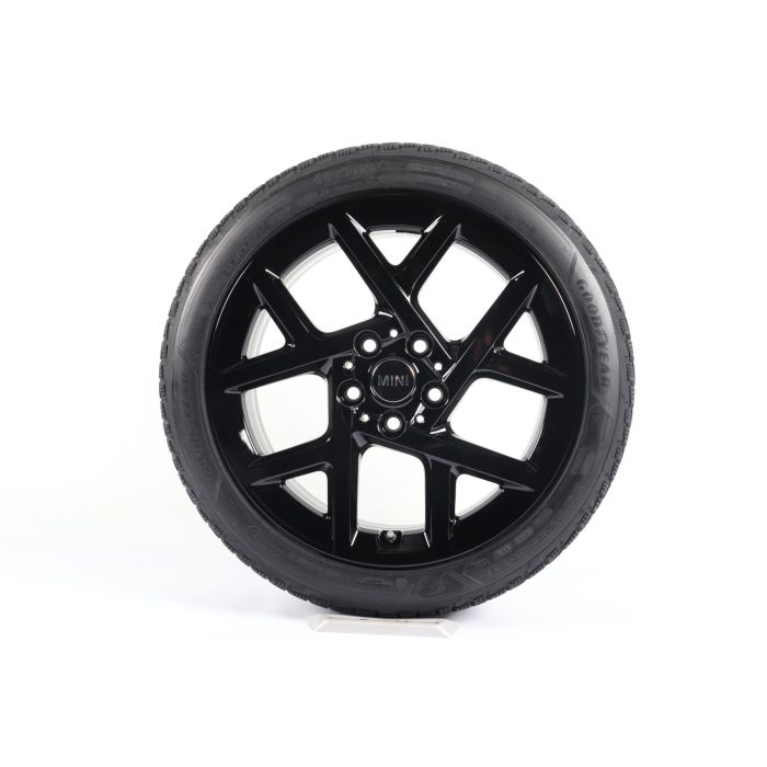 MINI Winter Wheels F65 F66 F67 17 Inch Styling 957 JCW Sprint Spoke