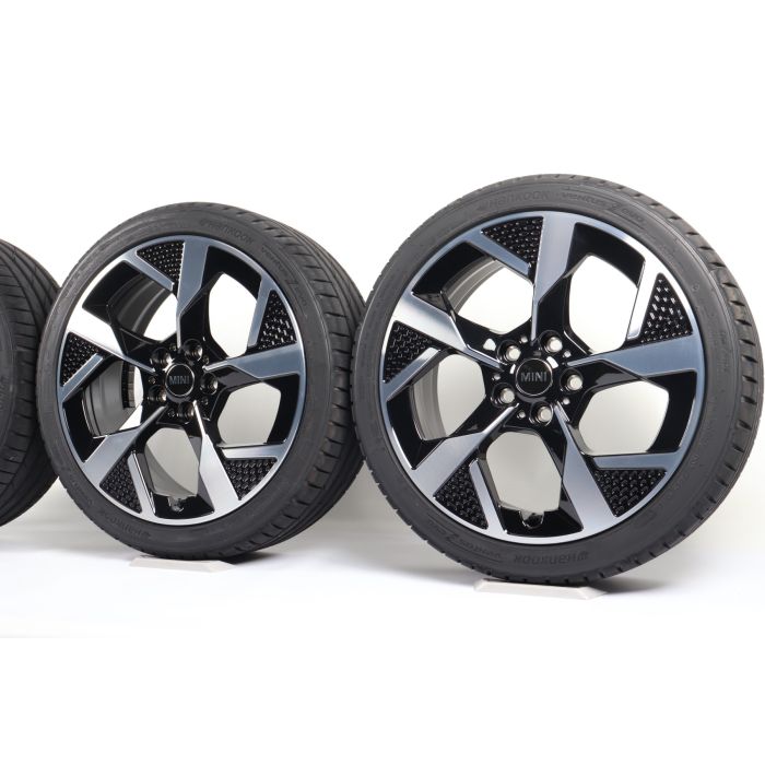 MINI Sommerkompletträder F65 F66 F67 18 Zoll Styling Slide Spoke 958 main product photo