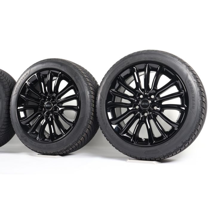 MINI Winterkompletträder F54 Clubman 17 Zoll Styling Net Spoke 519 main product photo