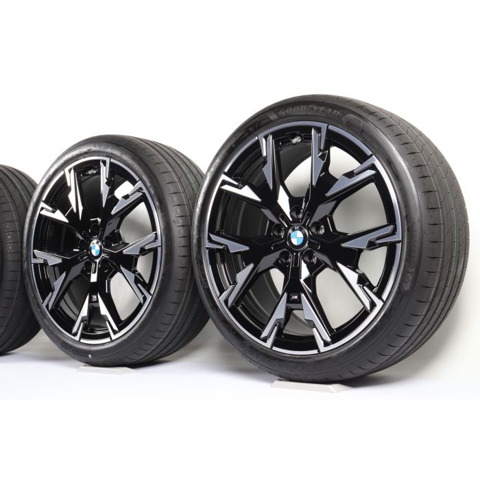 BMW Summer Wheels 1 Series F70 19 Inch Styling 976 M Y-Speiche main product photo