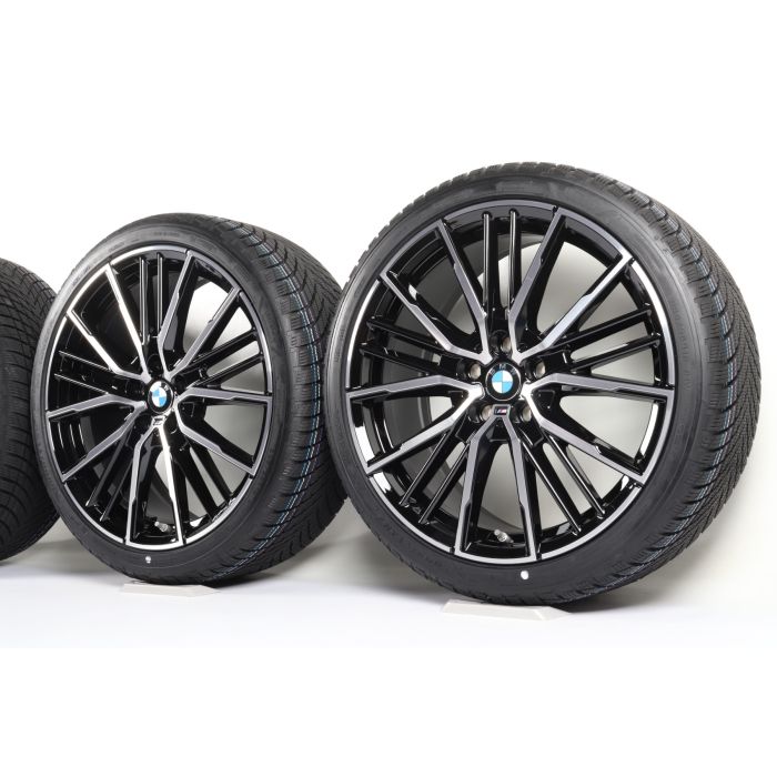 BMW Winterkompletträder 1er F40 2er F44 19 Zoll Styling 552 M Doppelspeiche main product photo