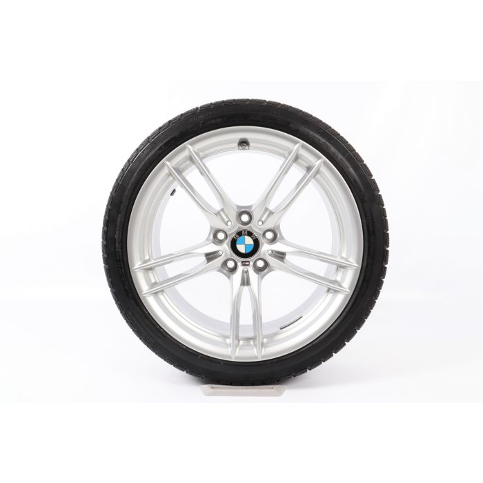 BMW Winterkompletträder M3 F80 M4 F82 F83 19 Zoll Styling 641 M 