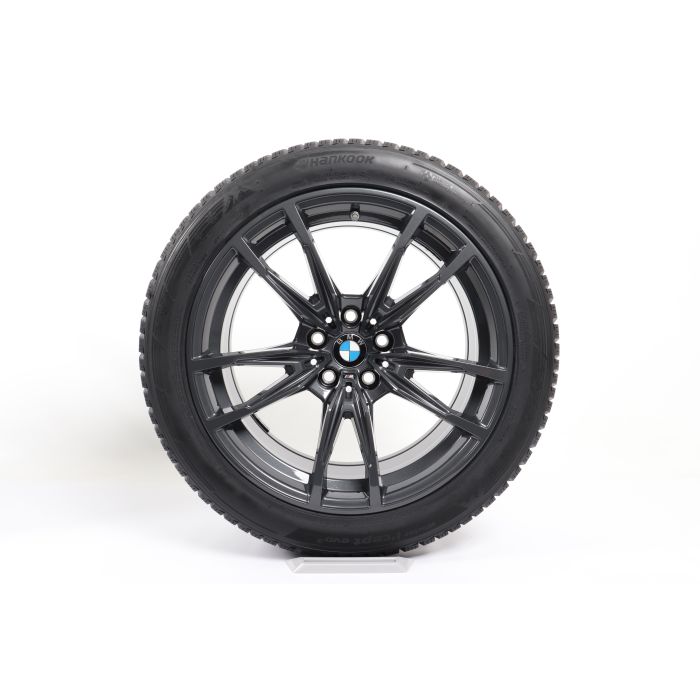 BMW Winterkompletträder M3 G80 M4 G82 G83 18 Zoll Styling 824 M M