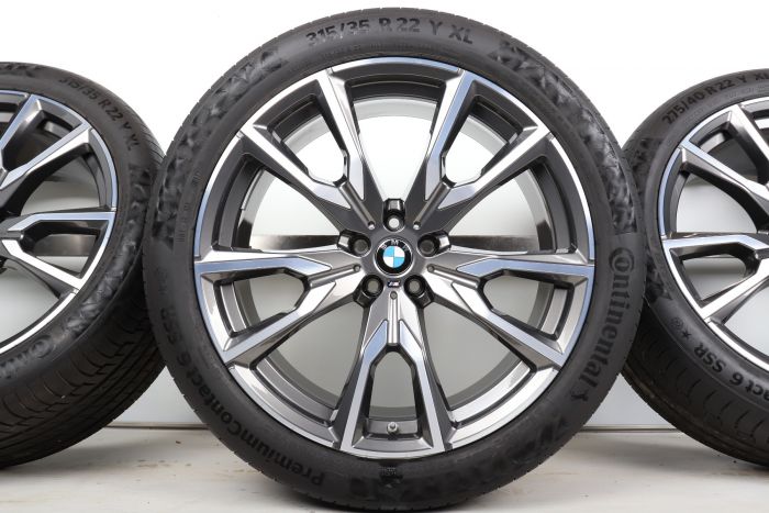 BMW Sommerkompletträder X7 G07 22 Zoll Styling 755 M V-Speiche 