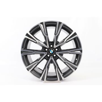 1x Rear axle BMW Alloy Rim X7 G07 22 Inch Styling 758 Y-Speiche