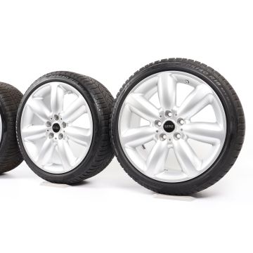 MINI Velgen met Winterbanden F54 Clubman 18 Inch Styling Star Spoke 521
