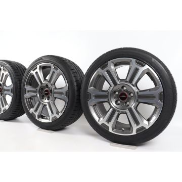 MINI Velgen met Winterbanden F60 Countryman 19 Inch Styling Turnstile Spoke 558