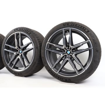 BMW Sommerkompletträder M5 F90 M8 F91 F92 20 Zoll Styling 810 M Doppelspeiche