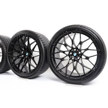 BMW Velgen met Zomerbanden M2 G87 M3 G80 G81 M4 G82 G83 20 Inch 21 Inch Styling 1000 M Kreuzspeiche