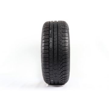 1x Pirelli P Zero Winterreifen 245/40 R19 98V 