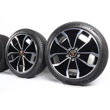 Porsche Winterkompletträder Taycan J1 + J1 II 20 Zoll "Turbo Aero Design"
