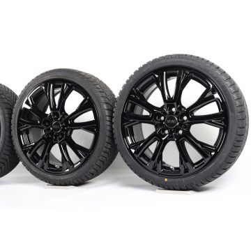 MINI Winterkompletträder F56 F55 F57 18 Zoll Styling JCW Circuit Spoke 902