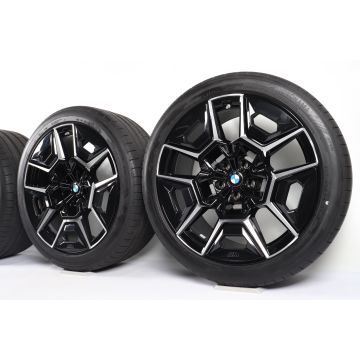 BMW Sommerkompletträder XM G09 22 Zoll Styling 922 M Doppelspeiche