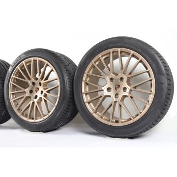 Porsche Winterkompletträder Cayenne E3 21 Zoll "RS Spyder Design"