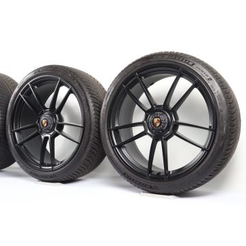 Porsche Winterkompletträder 911 Carrera 992 20 Zoll 21 Zoll "GTS Zentralverschluss"