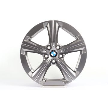 1x BMW Alufelge X1 U11 2er U06 17 Zoll Styling 832 Sternspeiche