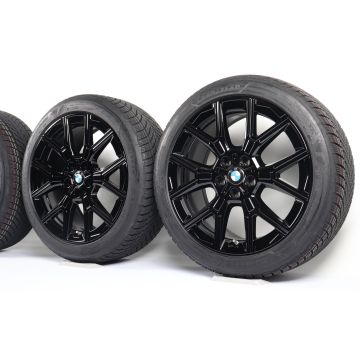 BMW Winterkompletträder 1er F70 18 Zoll Styling 974 Y-Speiche