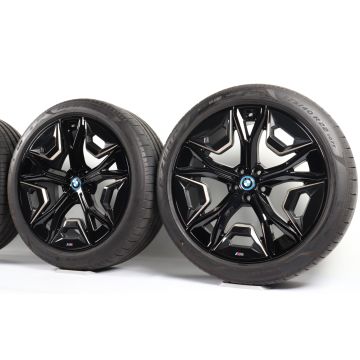 BMW Velgen met Zomerbanden iX i20 22 Inch Styling 1023 M Aerodynamik