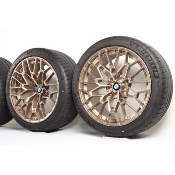 BMW Sommerkompletträder M2 G87 M3 G80 M4 G82 G83 19 Zoll 20 Zoll Styling 827 M Doppelspeiche