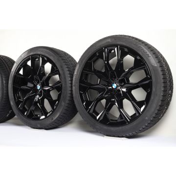 BMW Sommerkompletträder X7 G07 22 Zoll Styling 913 M Doppelspeiche