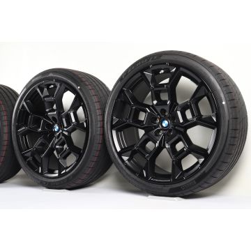 BMW Velgen met Winterbanden iX3 NA5 iX4 NA7 22 Inch Styling 1054 M Y-Speiche