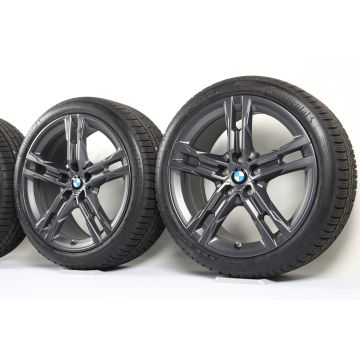 BMW Velgen met Winterbanden 1 Serie F40 2 Serie F44 18 Inch Styling 556 M Doppelspeiche