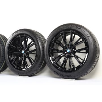 BMW Winterkompletträder 3er G20 G21 2er G42 4er G22 G23 18 Zoll Styling 796 M Doppelspeiche