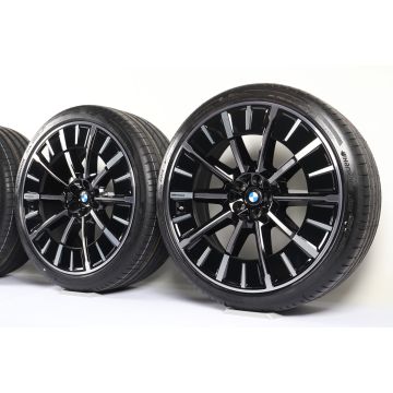 BMW Velgen met Winterbanden iX3 NA5 iX4 NA7 22 Inch Styling 1053i Aerodynamik