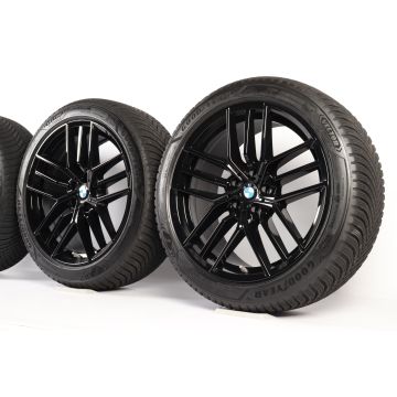 BMW Velgen met All-Season banden 5 Serie G60 G61 i5 G60 19 Inch Styling 933 Dreifachspeiche