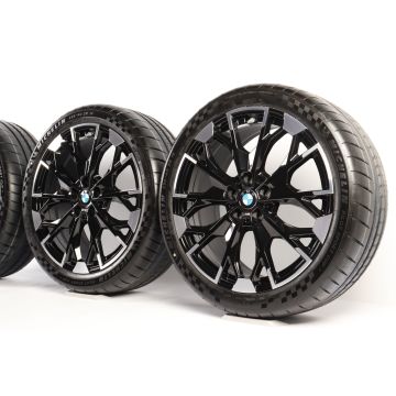 BMW Sommerkompletträder 2er F74 1er F70 19 Zoll Styling 977 M V-Speiche