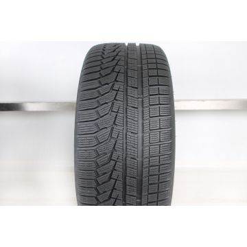1x Hankook Winter i*cept evo3 W330 Winterreifen 205/40 R18 86V