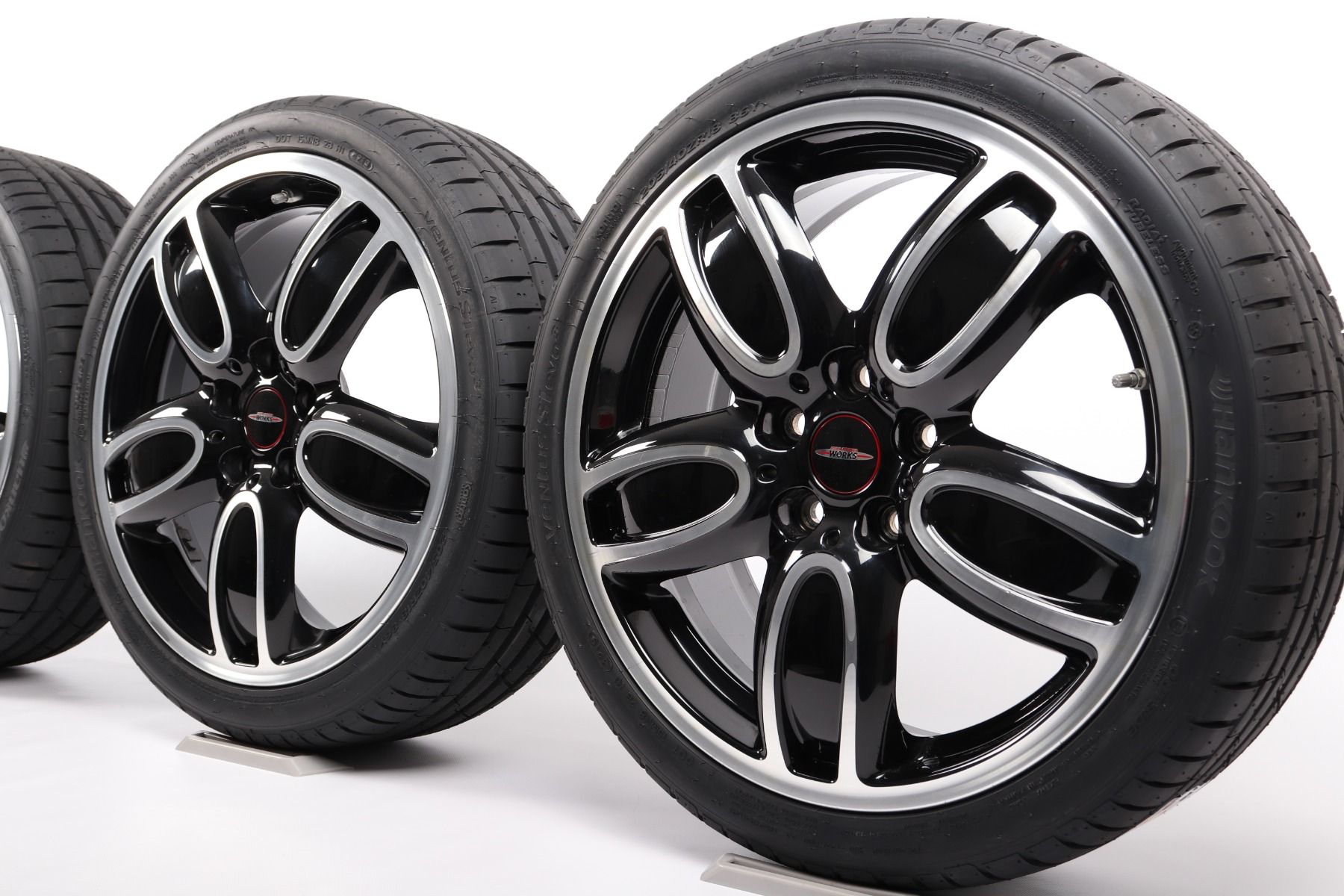 MINI Sommerkompletträder F55 18 Zoll Styling JCW Cup Spoke 2-Tone 509